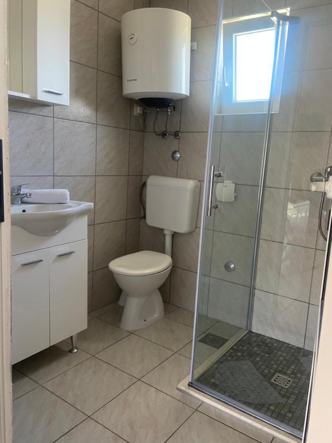 Vacation House Radosic Radosic (Lecevica) Exterior foto